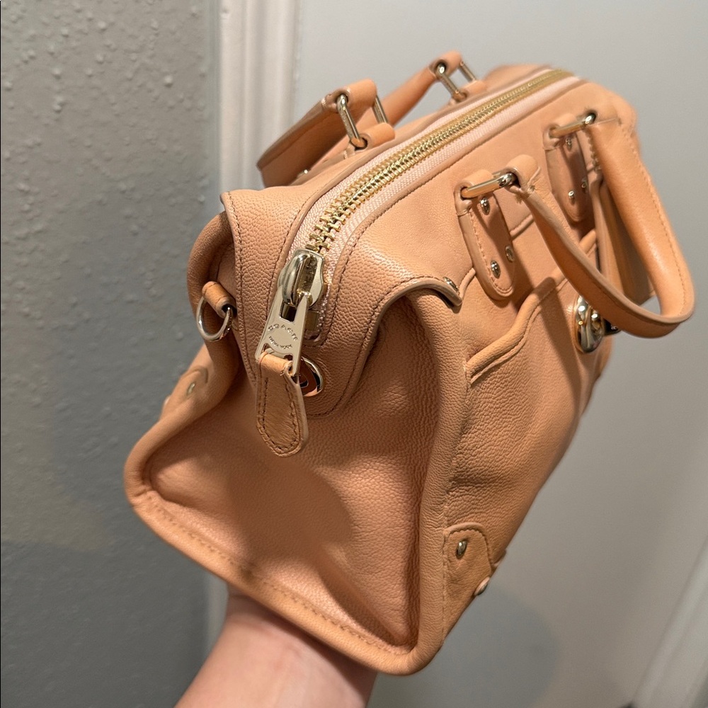 Coach apricot Leather Handbag - Picture 15 of 16